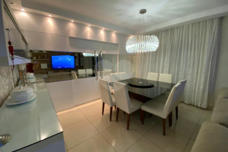 Casa à venda com 4 quartos, sendo 2 suítes, no condomínio Sunríse, São Paulo - SP
