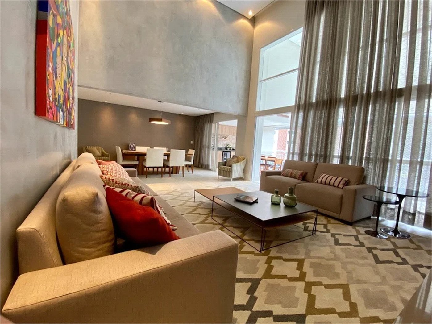 Apartamento à venda com 3 suítes em Vila Suzana, São Paulo, SP