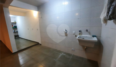 Casa para alugar com 3 quartos, sendo 1 suíte,  no condomínio Residencial Sol Francisco, São Paulo - SP