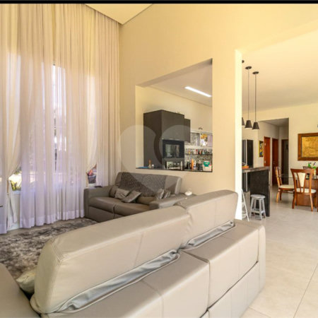 Casa à venda com 3 quartos, sendo 1 suíte,  no condomínio Vale do Lago, Sorocaba - SP