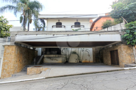 Casa à venda com 5 quartos, sendo 3 suítes, em Jardim São Bento, São Paulo, SP