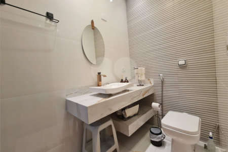 Casa com 4 dormitórios à venda, 214 m² por R$ 1.890.000 - Parque Arco Iris - Atibaia/SP