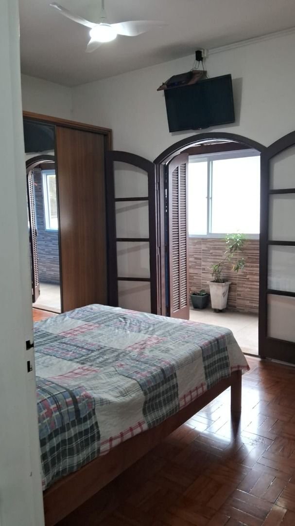 Sobrado com 3 dormitórios à venda, 150 m² por R$ 780.000,00 - Estuário - Santos/SP