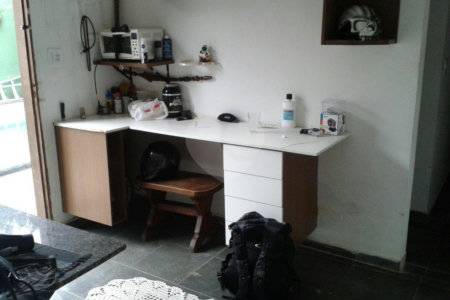 Sobrado à venda com 6 quartos, sendo 1 suíte, em Santa Teresinha, São Paulo, SP