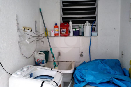 Casa à venda com 5 quartos, sendo 1 suíte,  em Cambuci, São Paulo, SP