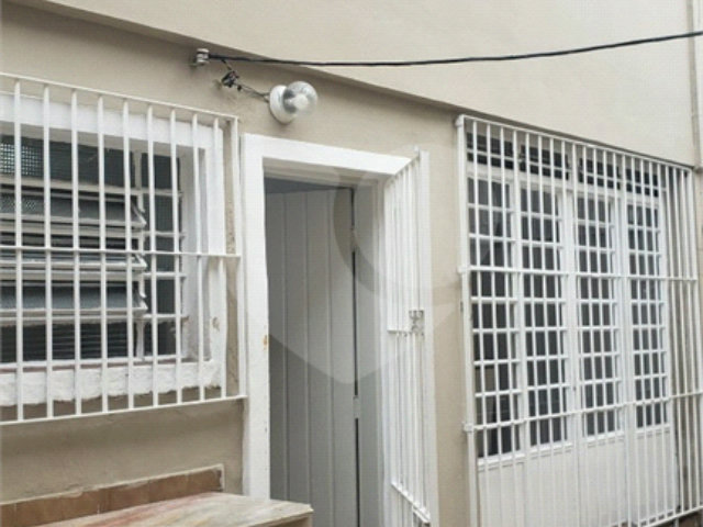Sobrado à venda com 3 quartos em Campo Belo, São Paulo, SP