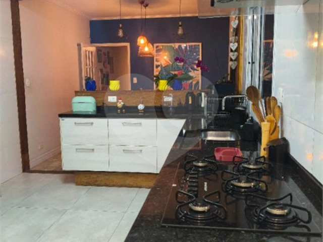 Sobrado à venda com 3 quartos, sendo 1 suíte,  em Vila Prudente, São Paulo, SP