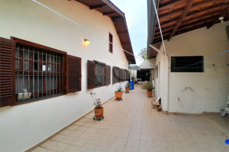 Casa Térrea à venda com 4 quartos, sendo 1 suíte, em Parque Continental, São Paulo, SP