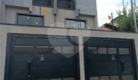 Sobrado à venda com 3 quartos, sendo 1 suíte,  em Vila Marina, São Paulo, SP