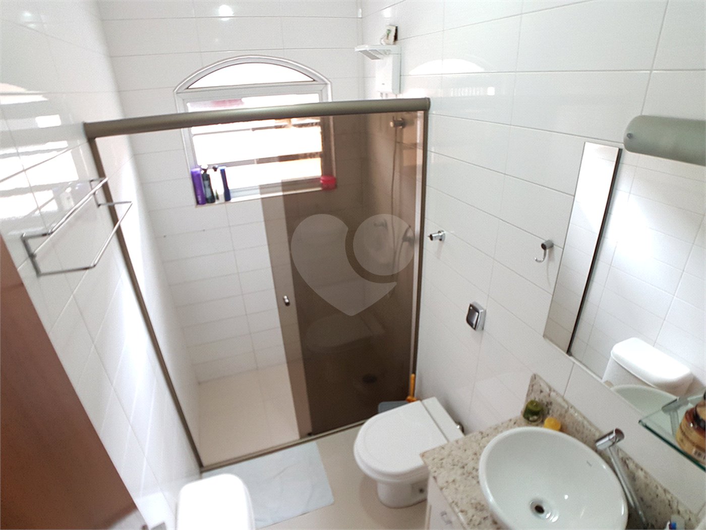 Sobrado à venda com 3 quartos, sendo 1 suíte,  em Tucuruvi, São Paulo, SP