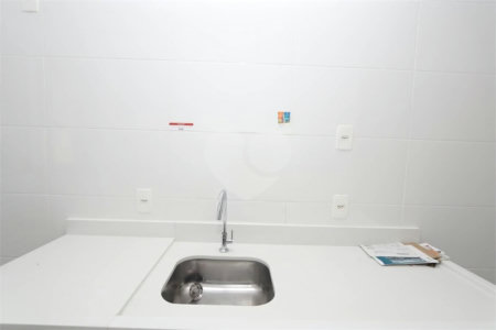 Apartamento à venda com 2 quartos em Vila Suzana, São Paulo, SP