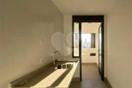 Apartamento à venda com 2 suítes em Jardim das Acácias, São Paulo, SP