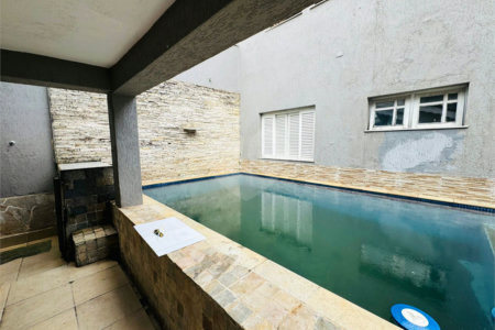Casa à venda com 3 quartos, sendo 1 suíte, em Vila Galvão, Guarulhos, SP
