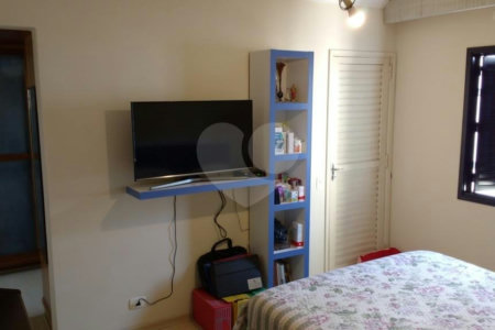 Apartamento à venda com 4 quartos, sendo 3 suítes, em Vila Andrade, São Paulo, SP