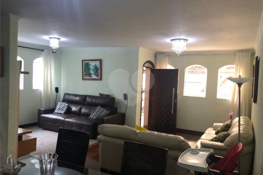 Sobrado à venda com 3 quartos, sendo 1 suíte,  em Tucuruvi, São Paulo, SP
