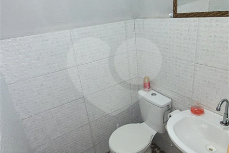 Casa à venda com 4 quartos, sendo 1 suíte, em Jardim Japão, São Paulo, SP