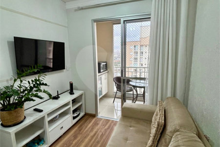 Apartamento à venda com 2 quartos, sendo 1 suíte, em Água Branca, São Paulo, SP