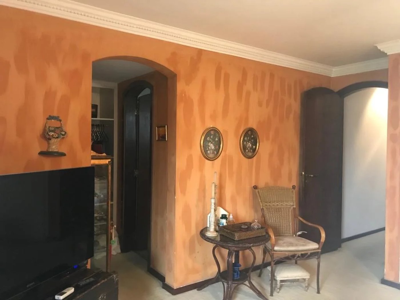 Casa à venda com 5 quartos, sendo 2 suítes, em Jardim Everest, São Paulo, SP