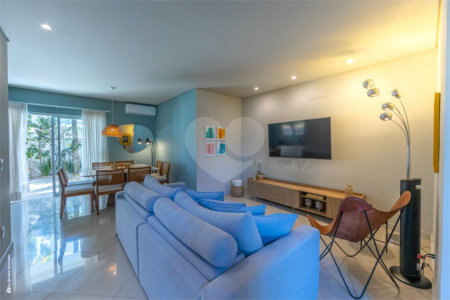 Casa à venda com 3 suítes no condomínio Reserva da Mata, Vinhedo - SP