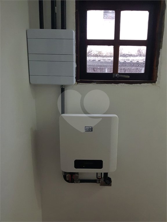 Sobrado à venda com 6 quartos, sendo 1 suíte,  em Vila do Encontro, São Paulo, SP