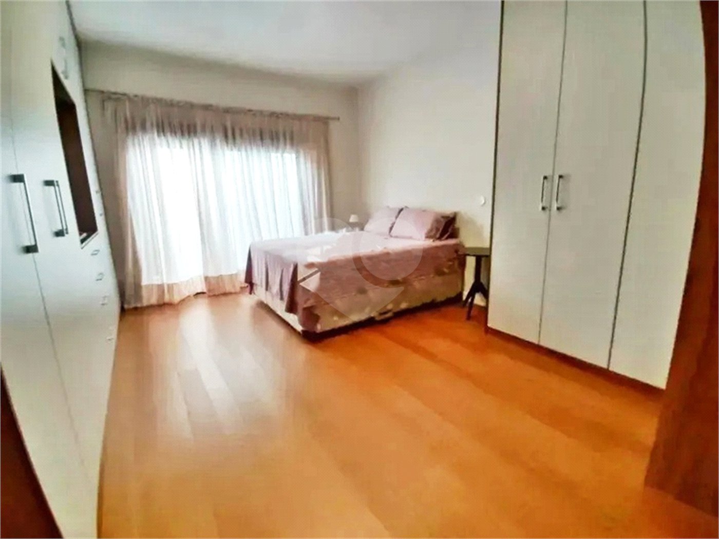 Casa à venda com 3 quartos, sendo 1 suíte,  em Parada Inglesa, São Paulo, SP