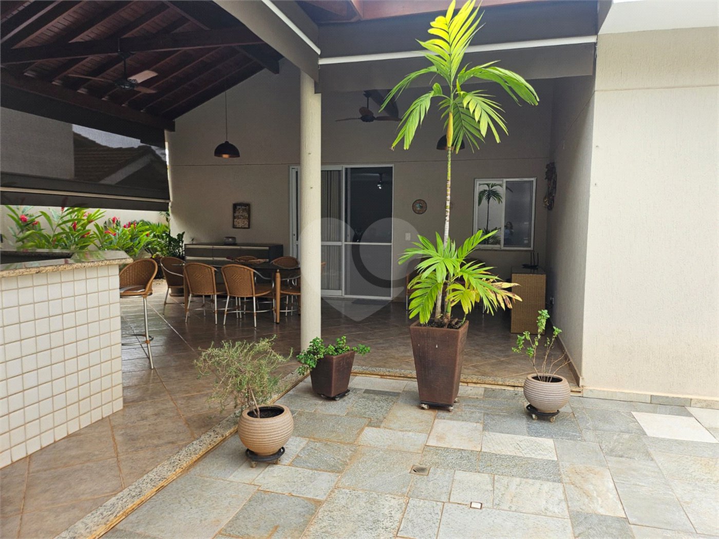 Casa à venda com 4 suítes no condomínio Santa Monica 1, Ribeirão Preto - SP
