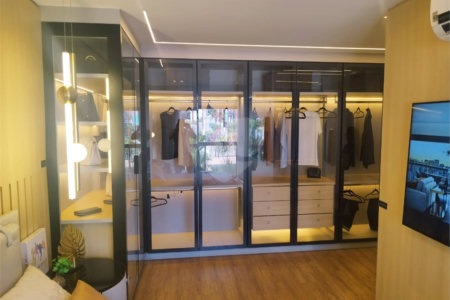 Apartamento à venda com 3 quartos, sendo 2 suítes, em Jardim das Acácias, São Paulo, SP