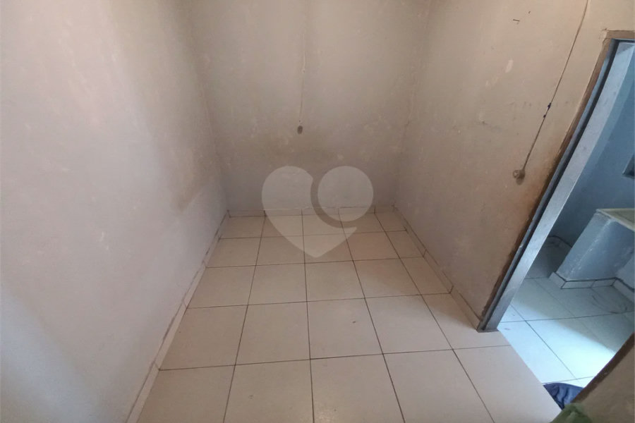 Casa à venda com 2 quartos em Campo Limpo, São Paulo, SP