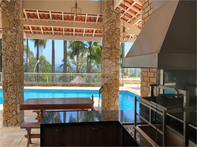 Casa à venda com 6 suítes no condomínio Sausalito, Mairiporã - SP