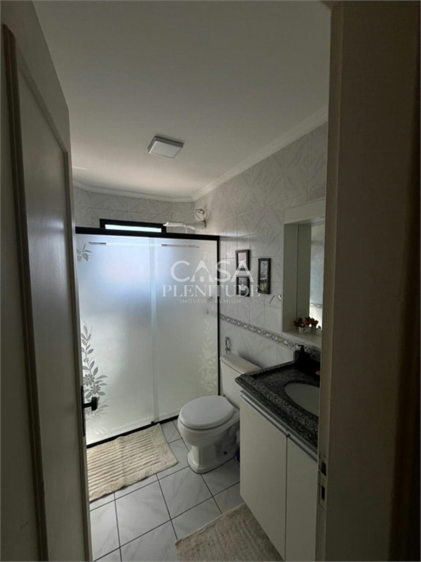 Apartamento à venda com 3 quartos, sendo 1 suíte,  em Vila Barão, Sorocaba, SP