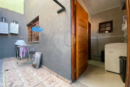 Casa à venda com 2 suítes no condomínio Pila, São Paulo - SP