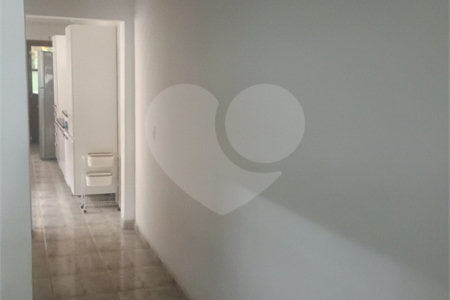 Sobrado à venda com 3 quartos, sendo 1 suíte, em Parque da Lapa, São Paulo, SP