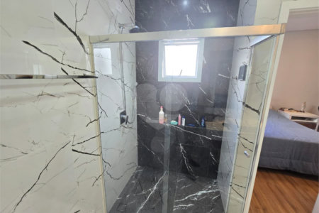 Casa à venda com 3 quartos, sendo 2 suítes, no condomínio Golden, Itapetininga - SP