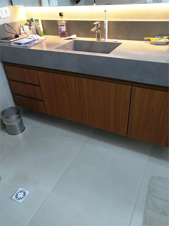 Casa à venda com 4 quartos, sendo 3 suítes, em Vila Tramontano, São Paulo, SP