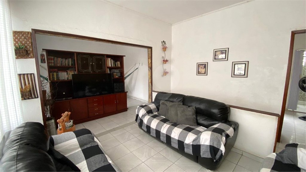 Casa à venda com 2 suítes no condomínio Village da Cachamorra, Rio de Janeiro - RJ
