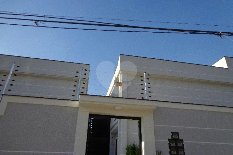 Casa à venda com 2 suítes no condomínio Palmas, São Paulo - SP