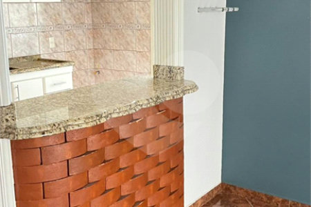 Apartamento à venda com 3 quartos em Cidade Líder, São Paulo, SP