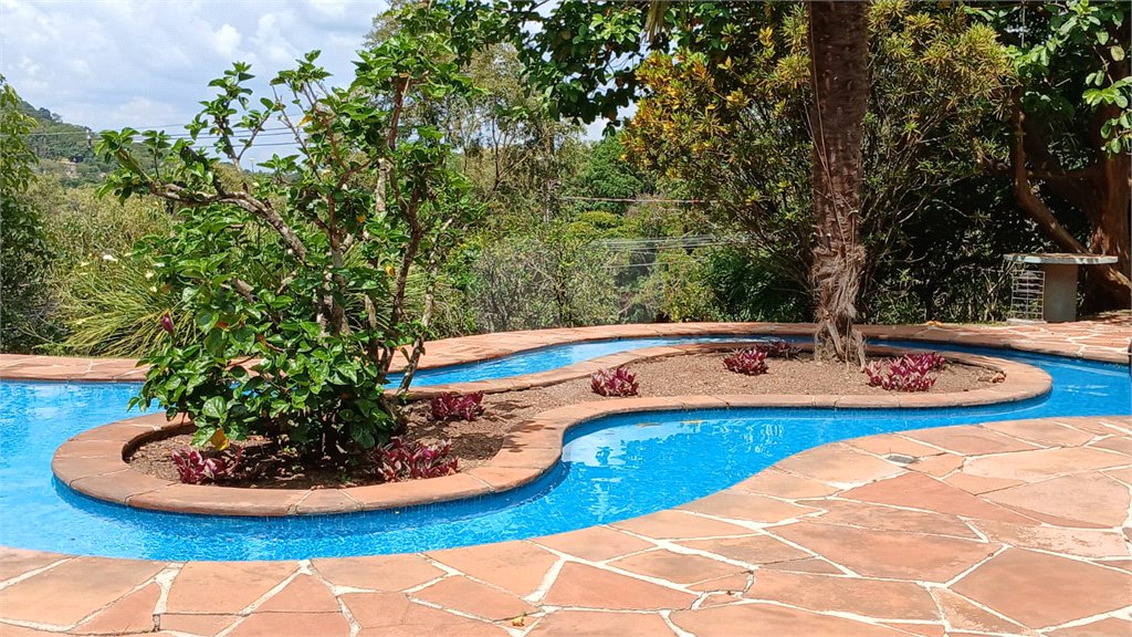 Casa à venda com 4 suítes no condomínio Sausalito, Mairiporã - SP