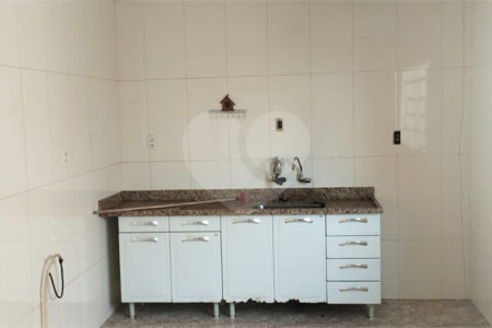 Casa à venda com 2 quartos em Vila Cubatão, Itapetininga, SP