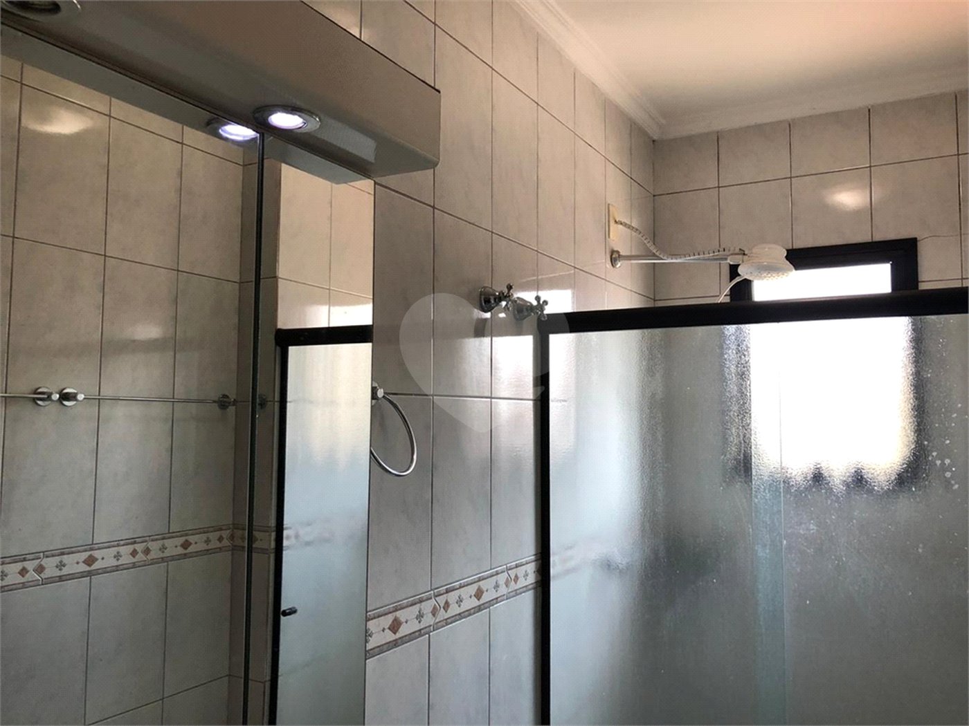 Casa à venda com 3 quartos, sendo 1 suíte, em Nova Petrópolis, São Bernardo do Campo, SP