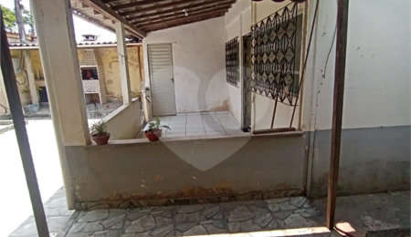 Casa Térrea à venda com 5 quartos em Santa Cruz, Rio de Janeiro, RJ