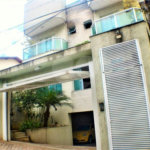 Casa à venda com 5 suítes no condomínio Travessa Tenente Ariston de Oliveira,4, São Paulo - SP