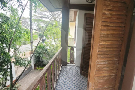 Casa à venda com 4 quartos, sendo 2 suítes, em Planalto Paulista, São Paulo, SP