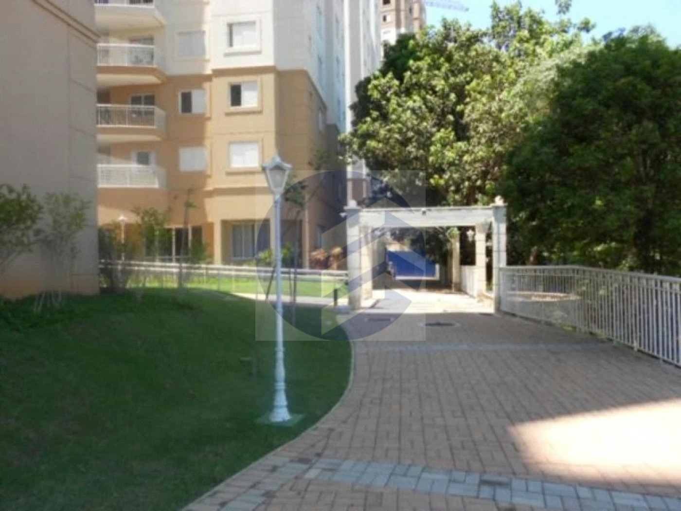 Apartamento para alugar com 3 quartos, sendo 2 suítes, em Jardim Arpoador, São Paulo - SP