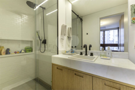 Apartamento à venda com 3 suítes em Jardim das Bandeiras, São Paulo, SP