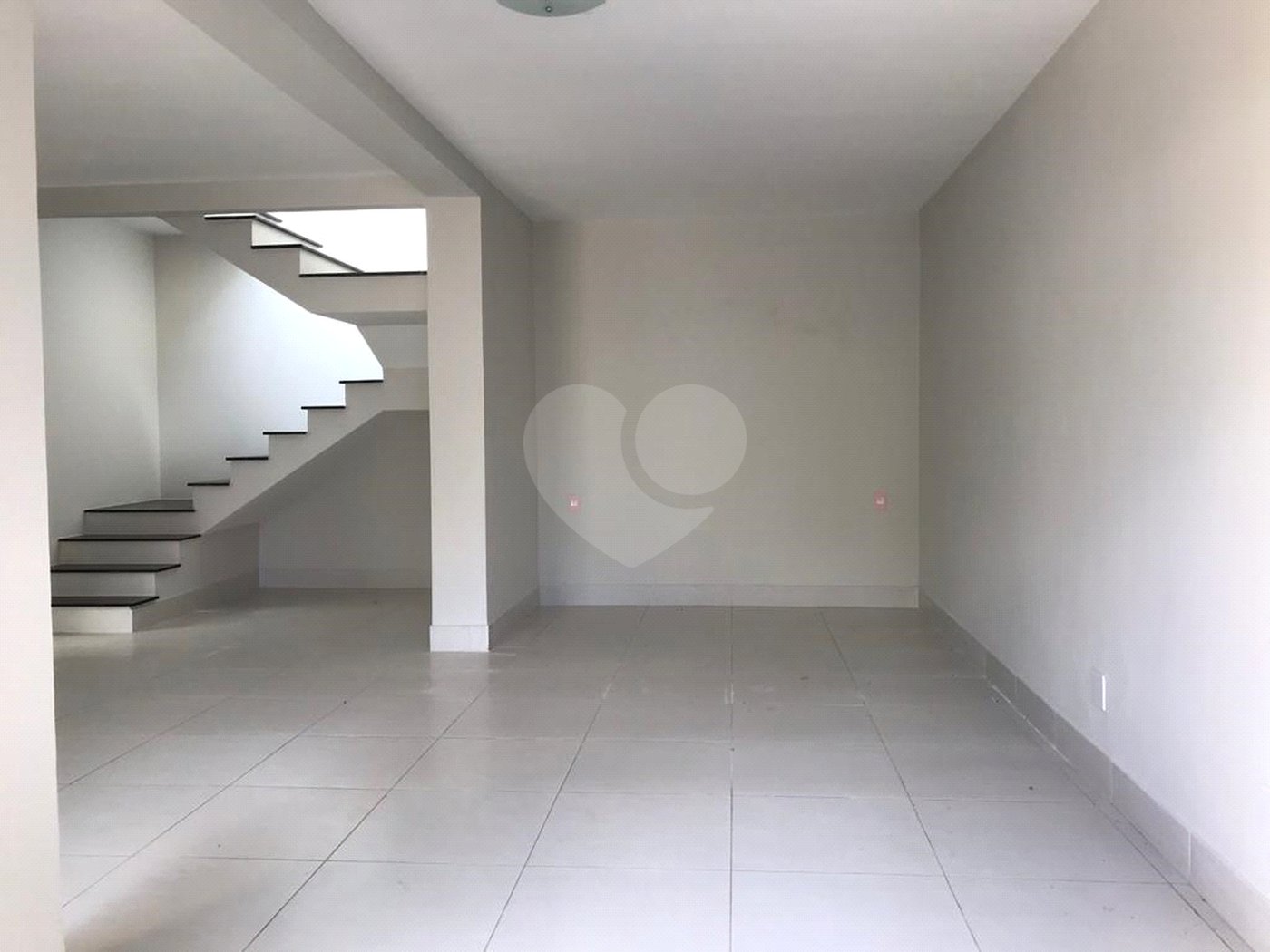 Sobrado à venda com 3 quartos, sendo 1 suíte,  em Jardim Chapadão, Campinas, SP