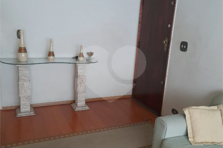 Sobrado à venda com 3 quartos, sendo 1 suíte, em Vila Isolina Mazzei, São Paulo, SP