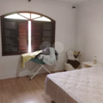 Sobrado à venda com 3 quartos, sendo 1 suíte,  em Vila Nivi, São Paulo, SP