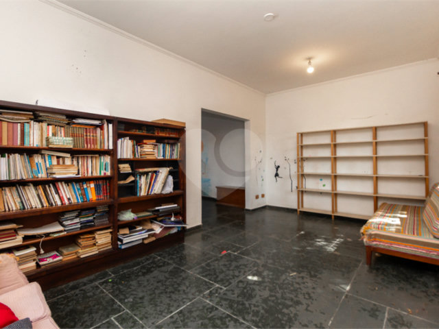 Sobrado à venda com 2 quartos em Campo Belo, São Paulo, SP