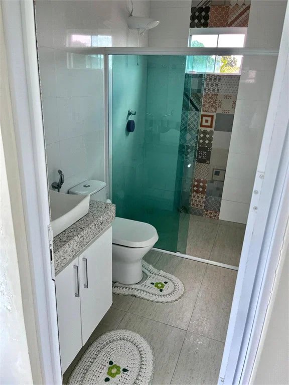 Casa à venda com 6 quartos, sendo 1 suíte, no Centro, Balsas, MA